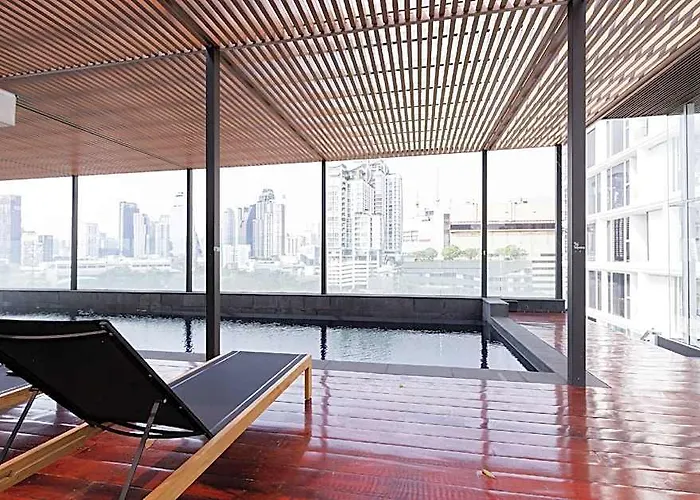 Bts Ekamai 300m Sky Pool / Rooftop Garden With View