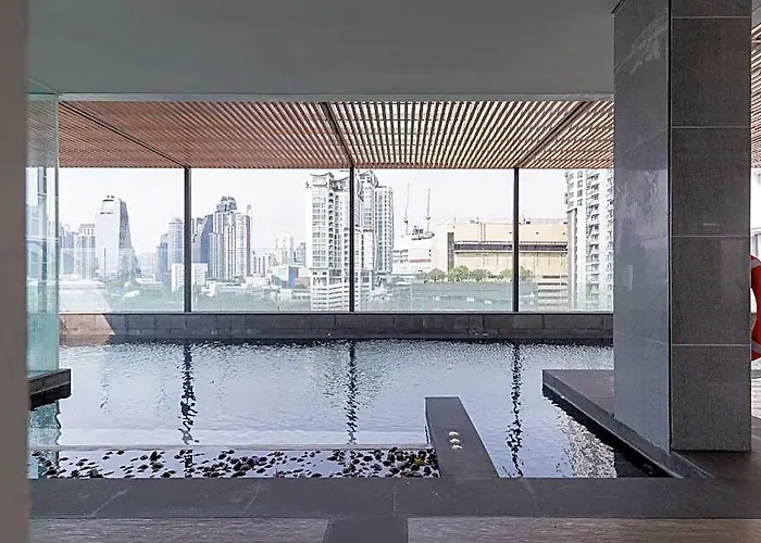 Bts Ekamai 300m Sky Pool / Rooftop Garden With View فندق 4*