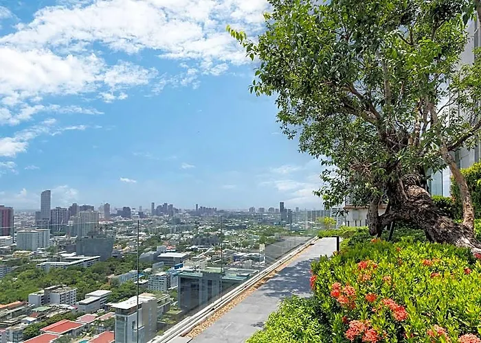Bts Ekamai 300m Sky Pool / Rooftop Garden With View بانكوك